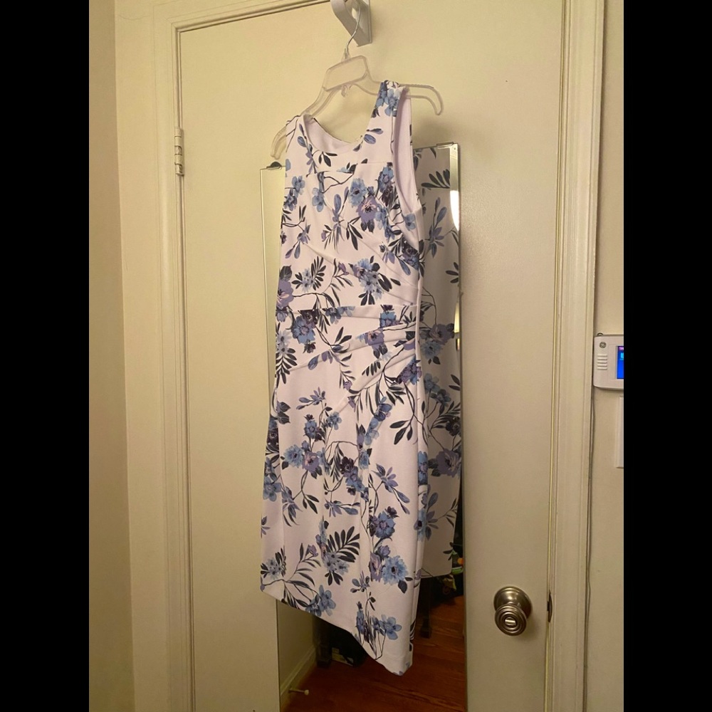 Calvin Klein Ruched Scuba dress, brand new, never used, but without tags, size8p